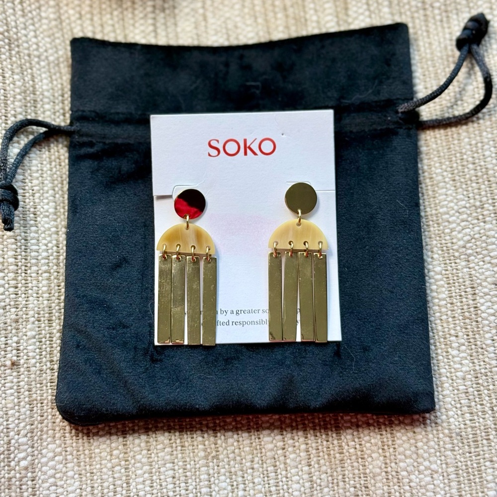 SOKO 24k Gold Plated Maxi Horn Cala Earrings NWT  Current retail is $258.00